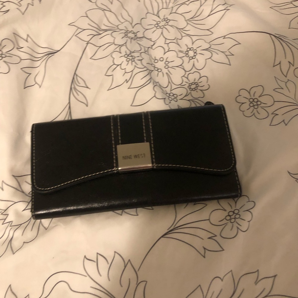 Nine West black wallet